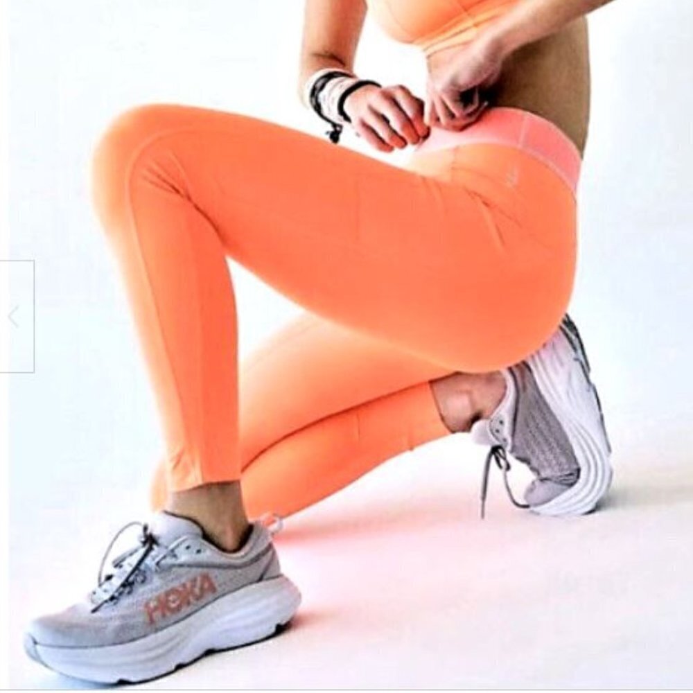 Free People NWOT FP Movement Endurance Leggings Orange Size Extra Small - Picture 2 of 14